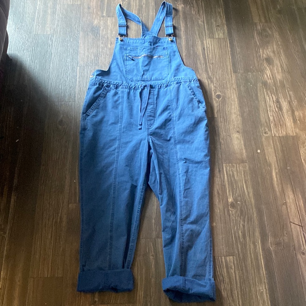 Duluth XL overalls